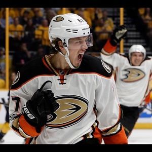 Meet your Posher, Corey